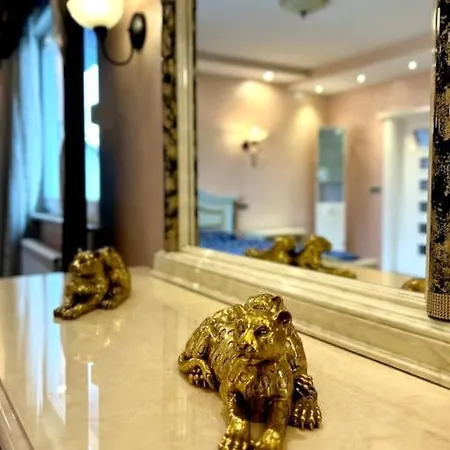 Luksuzni Apartman ' Versace ' شقة سراييفو