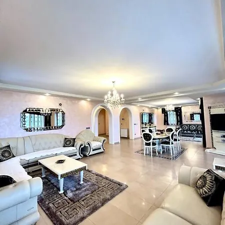 شقة Luksuzni Apartman ' Versace ' سراييفو