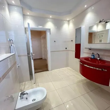 Luksuzni Apartman ' Versace ' شقة سراييفو
