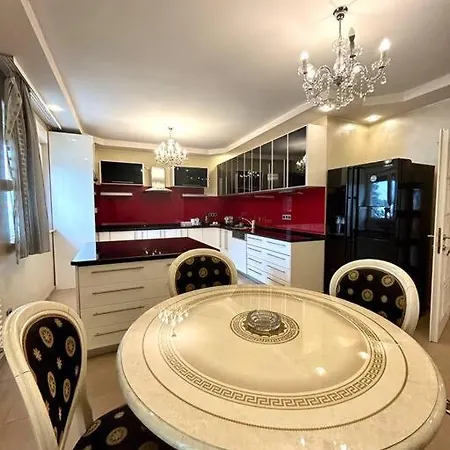 Luksuzni Apartman ' Versace ' سراييفو