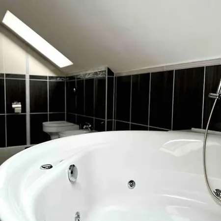 Luksuzni Apartman ' Versace '
