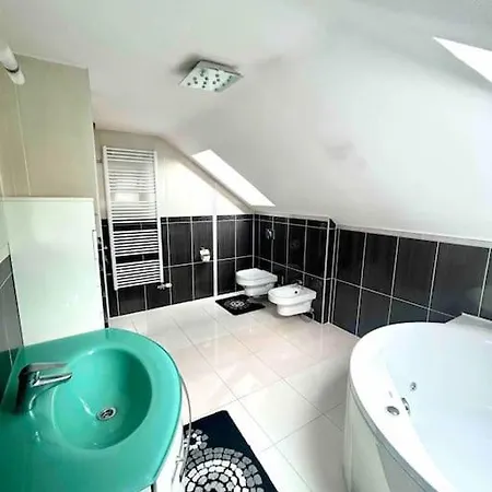 شقة Luksuzni Apartman ' Versace ' سراييفو